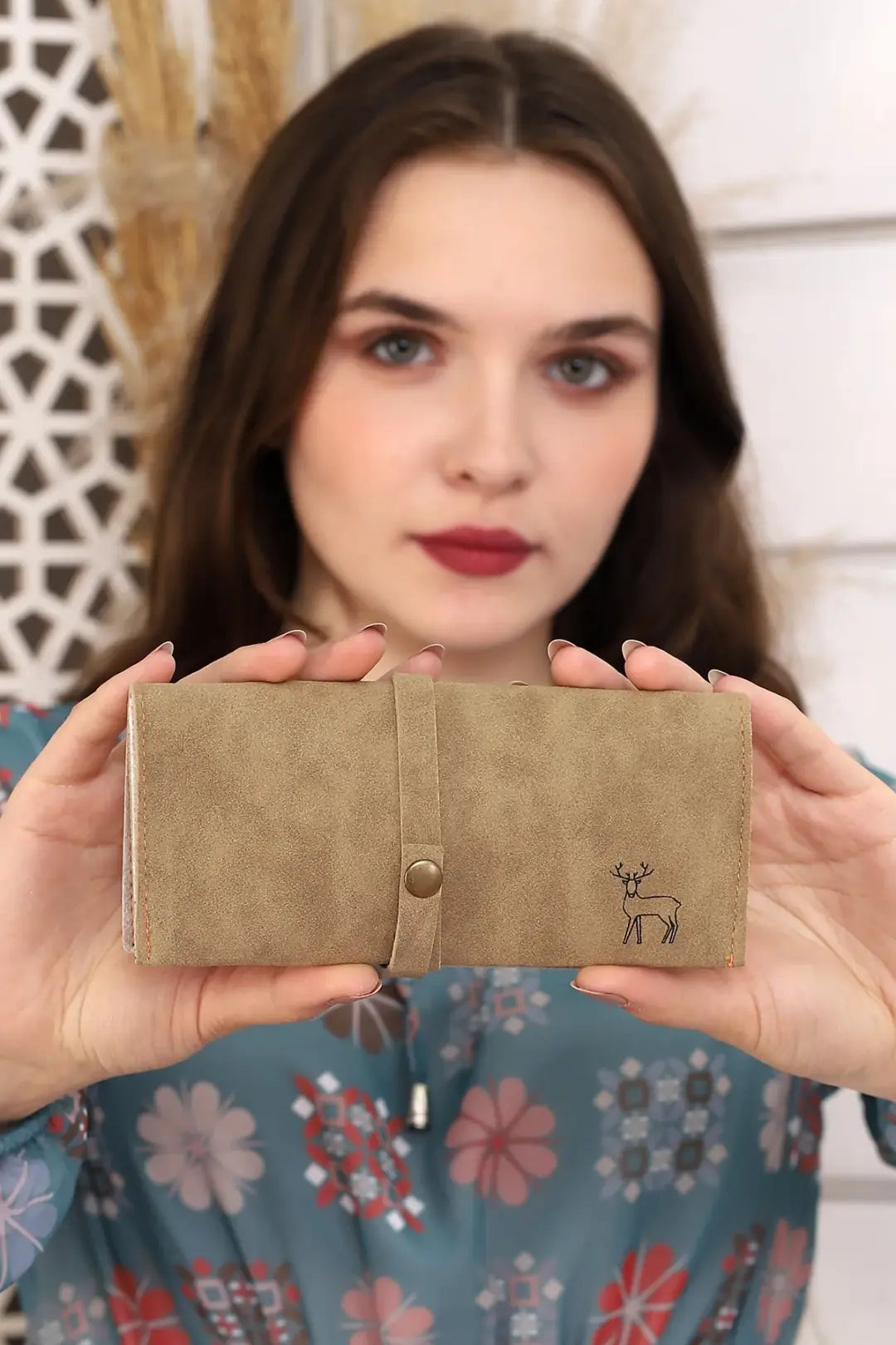 El Yapımı Deri İpli Özel Tasarım Gözlük Kılıfı