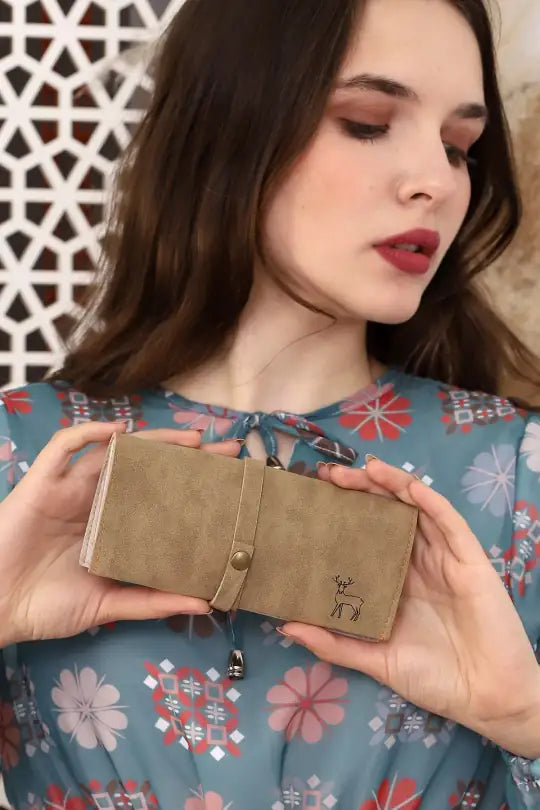 El Yapımı Deri İpli Özel Tasarım Gözlük Kılıfı